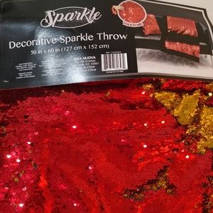 New with tags Red/gold flip sequin black fleece blanked